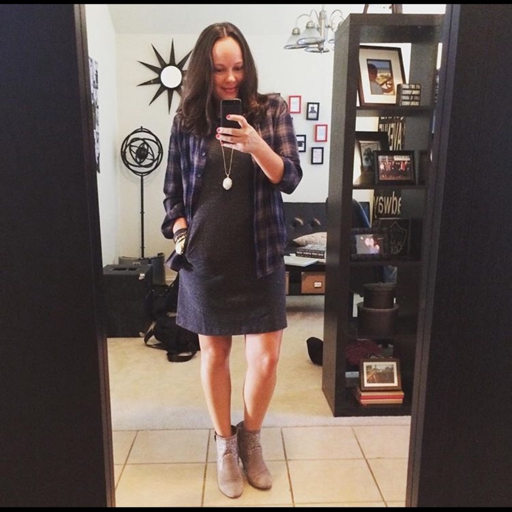 Knit Dress w/Pockets!